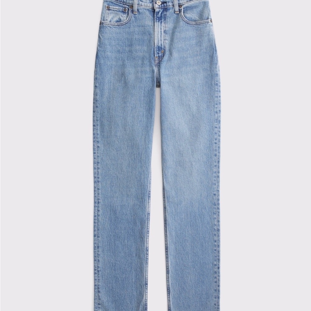 Abercrombie & Fitch Women’s Ultra High Rise 90s Straight Jean
